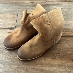 UGG boots women’s size US6